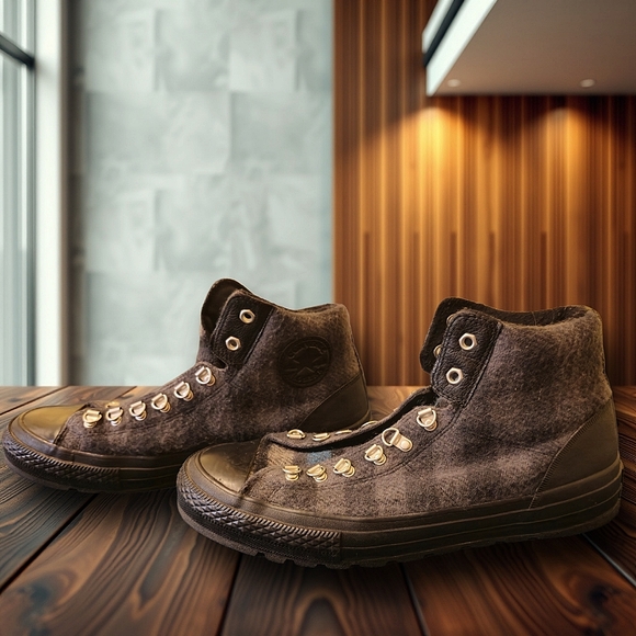 Men's Flannel Shoes - Picture 2 of 6